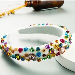 Flowered all over headband